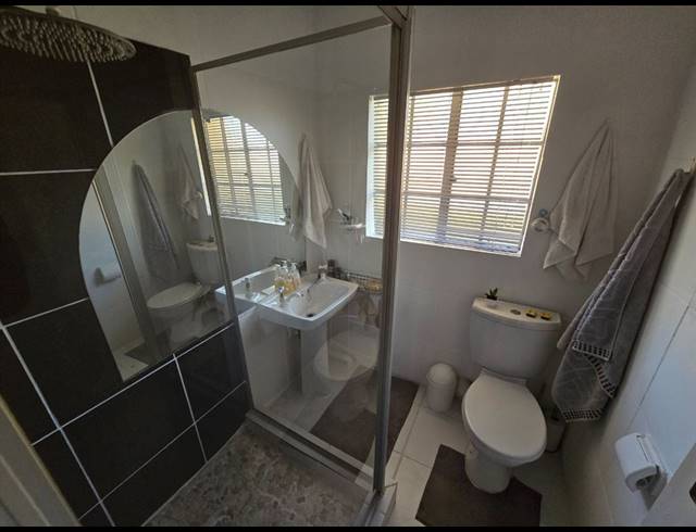 2 BEDROOM APARTMENT FOR SALE IN NORKEM PARK